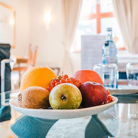 Romantik Hotel Schloss Ranzow Lohme Dış mekan fotoğraf