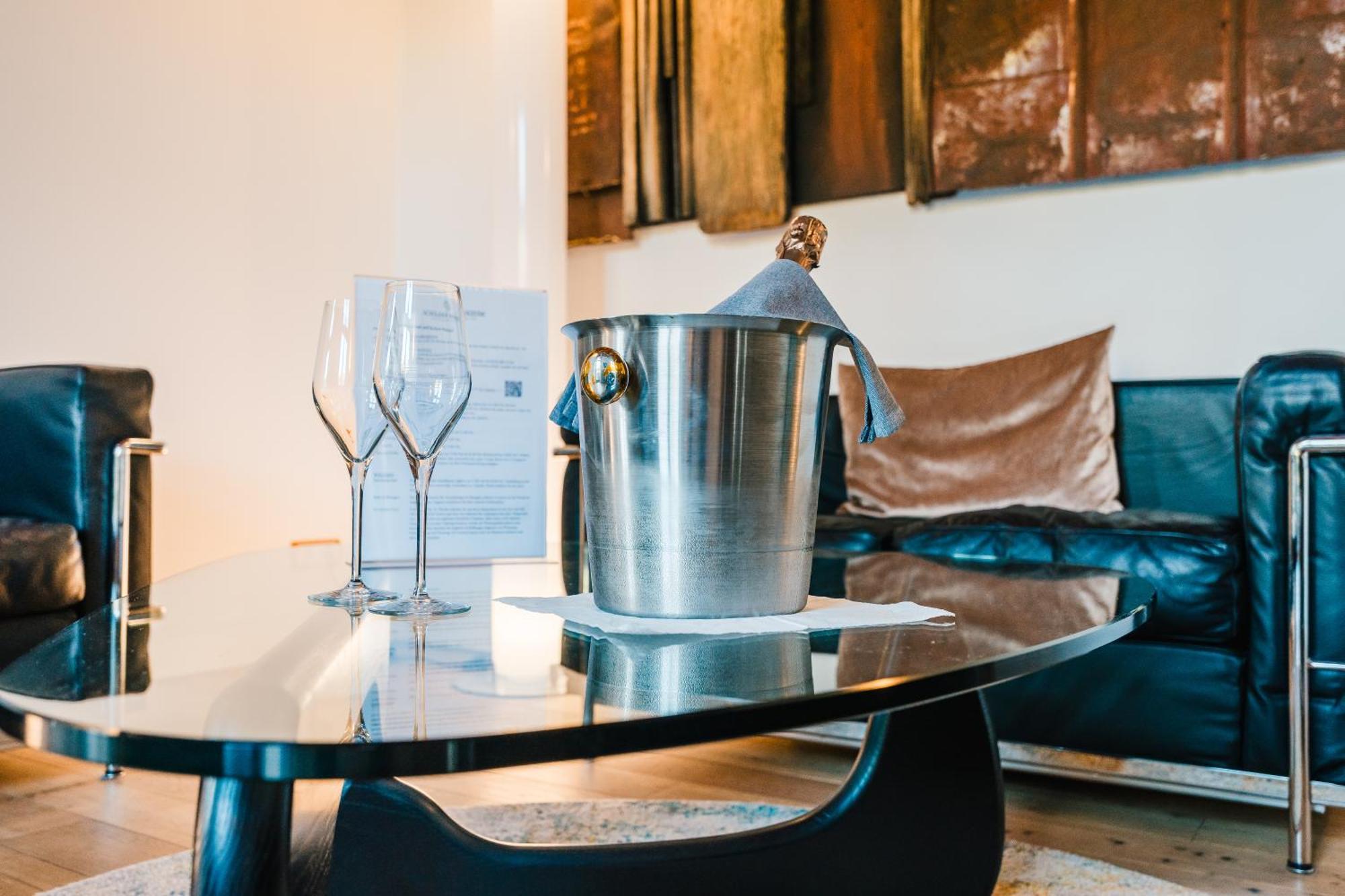Romantik Hotel Schloss Ranzow Lohme Dış mekan fotoğraf